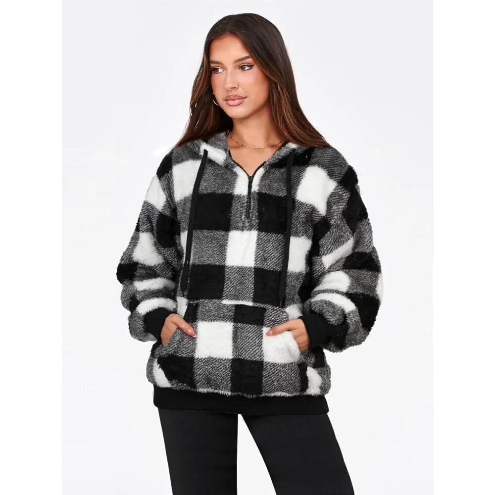 Women Black and White Plaid Oversized Fuzzy Fleece Zip up Hoodie Sweatshirt_3